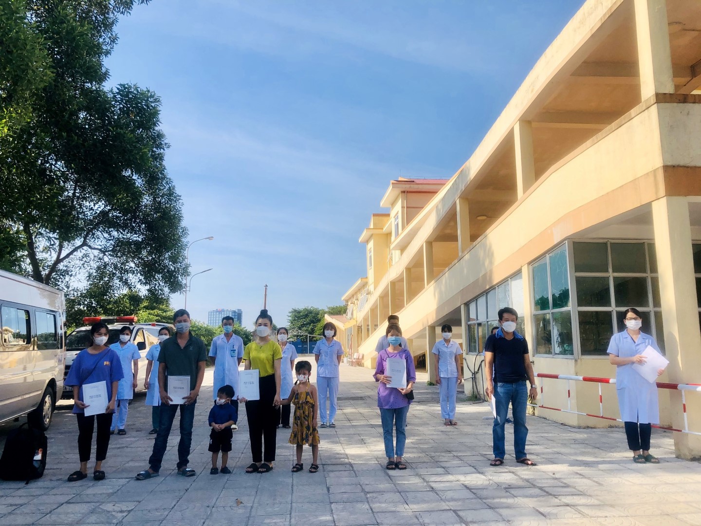 7 con ngươi Large