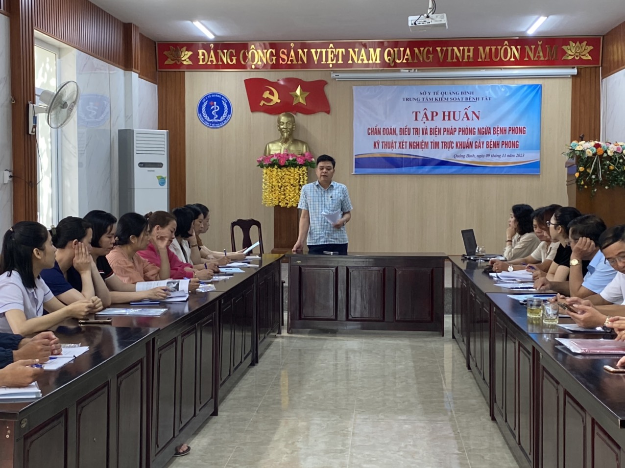 BS_Kỳ_khai_mạc_tập_huấn.jpg