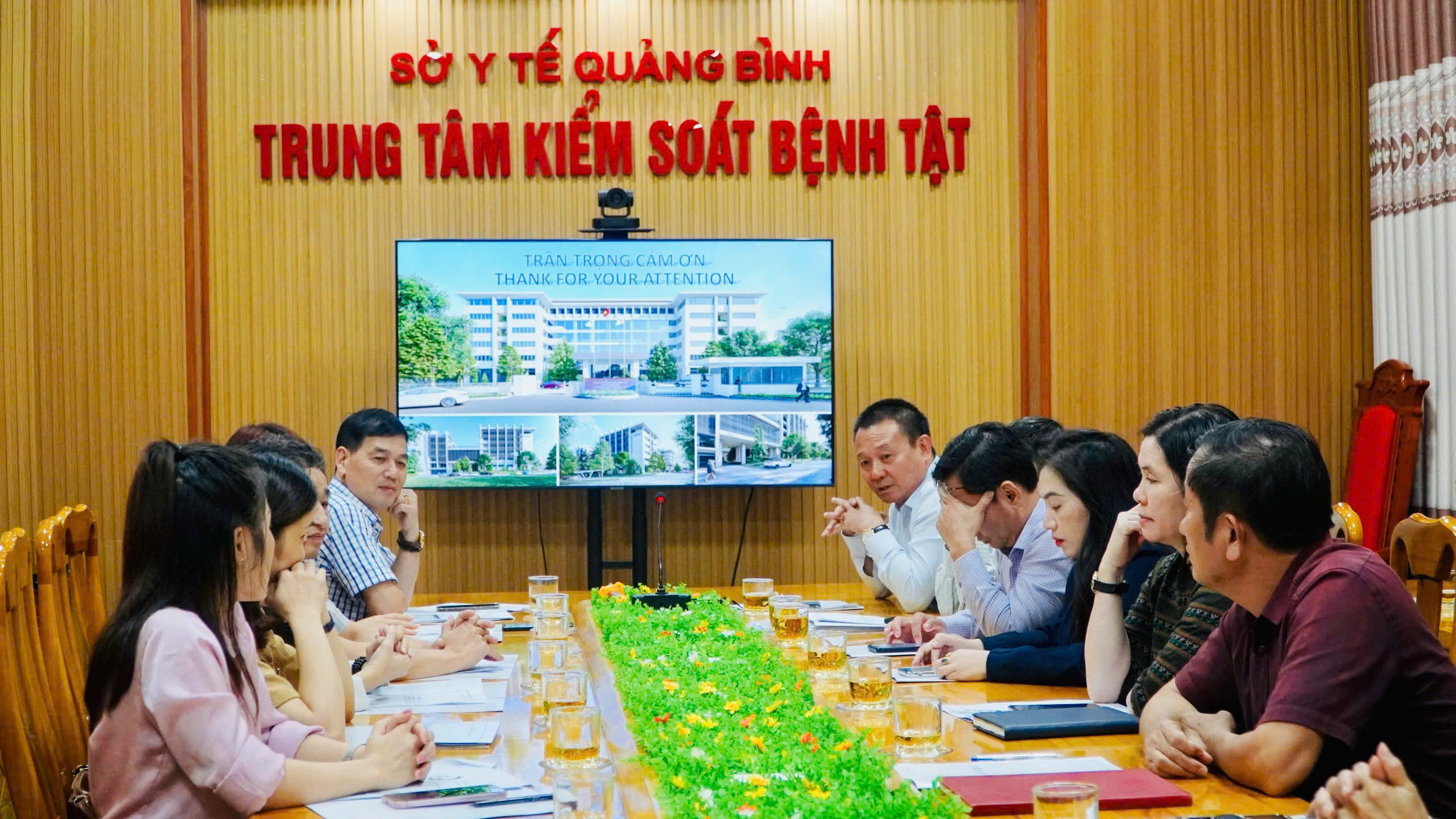 Bác_sĩ_CKII_CKII_Hoàng_Hải_Phúc_Giám_đốc_Trung_tâm_đánh_giá_cao_những_điểm_mạnh_của_CDC_Quảng_Bình_6.jpg