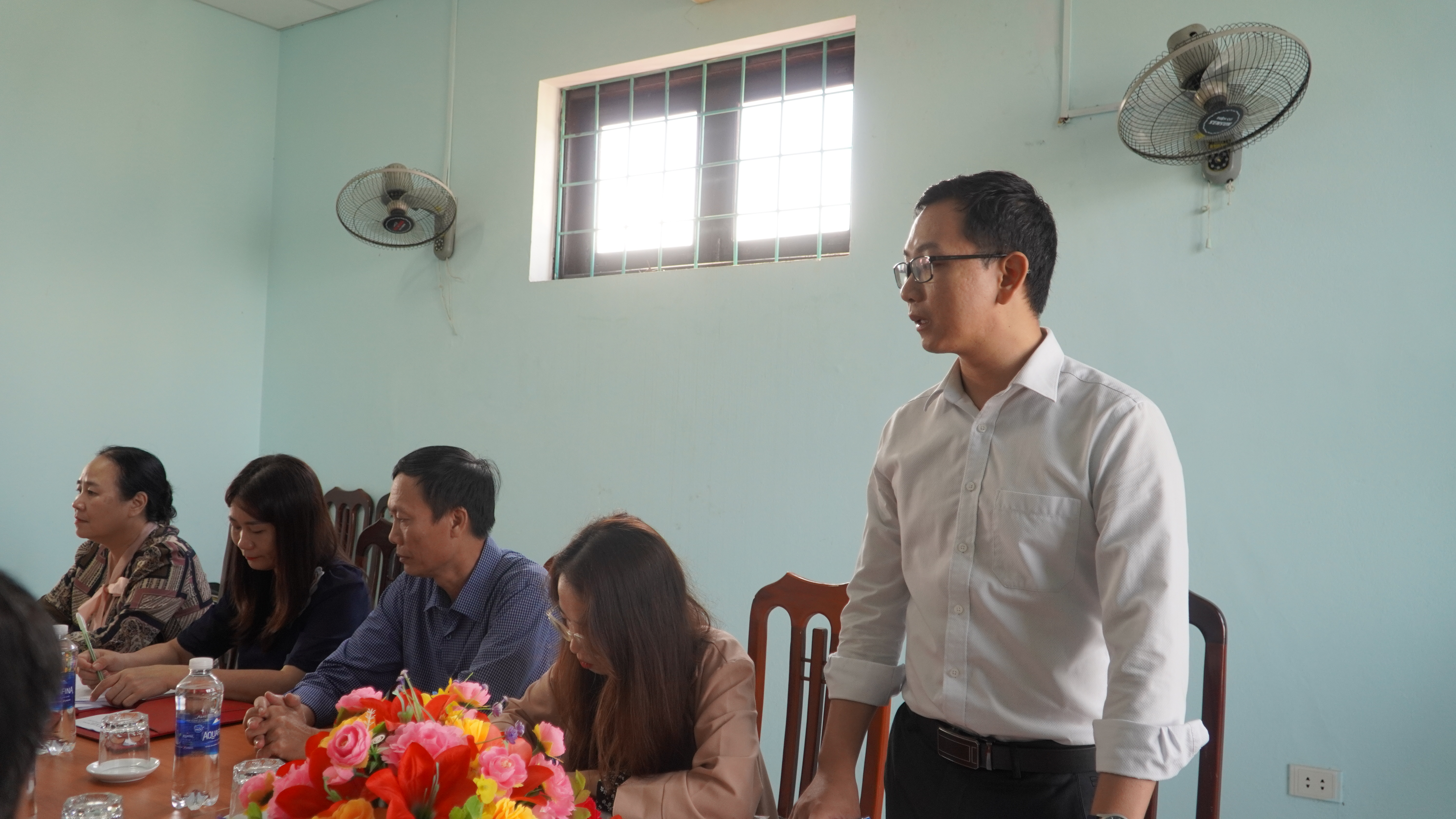 GS_LỆ_THUY_1.JPG