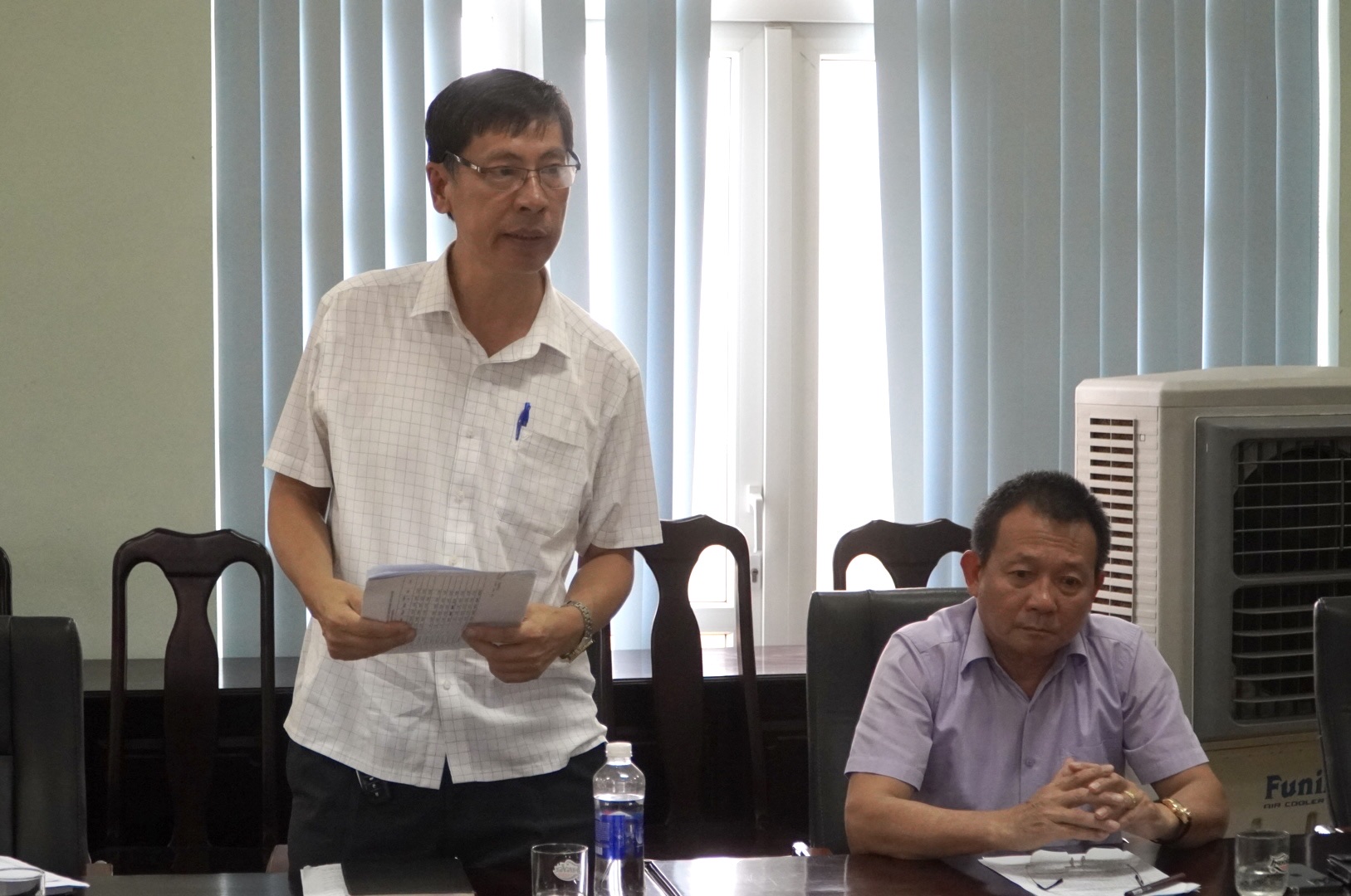 Lễ_bàn_giao_công_tác_tổ_chức_cán_bộ_tổ_chức_bộ_máy_tài_chính_tài_sản_hồ_sơ_tài_liệu_từ_Trung_tâm_Mắt__Nội_tiết_đến_Bệnh_viện_Mắt_và_Trung_tâm_Kiểm_soát_bệnh_tật_tỉnh_1.jpg