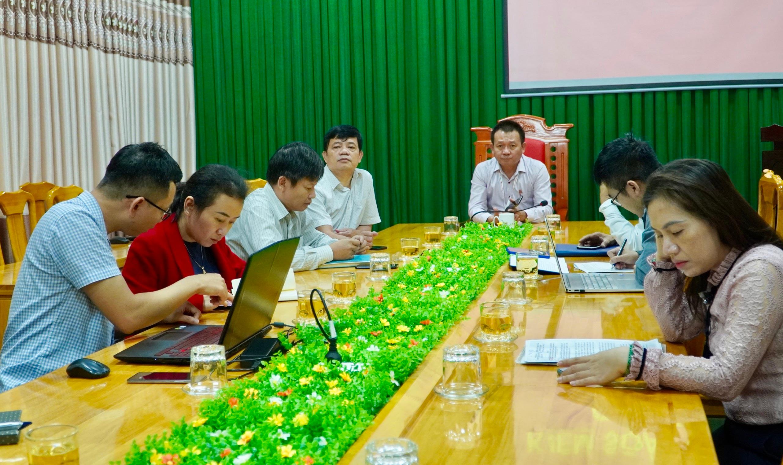 hoinghi141022.jpg