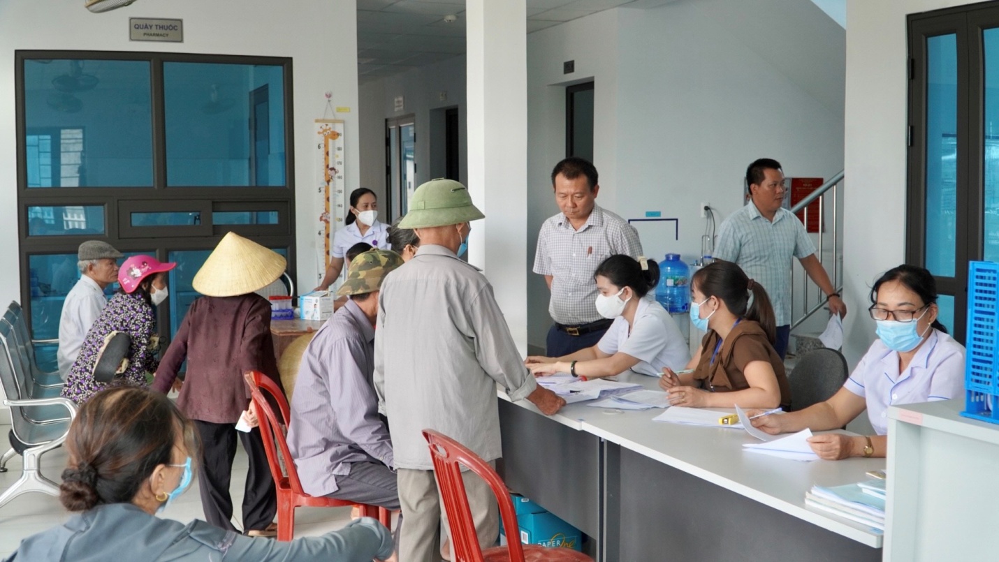 le_thuy_kham_sangloc_benh_lao_2023_22.jpg