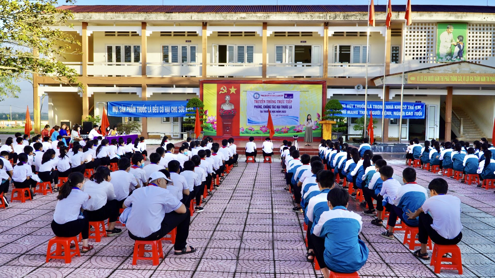 thuoc_la_281122.jpg