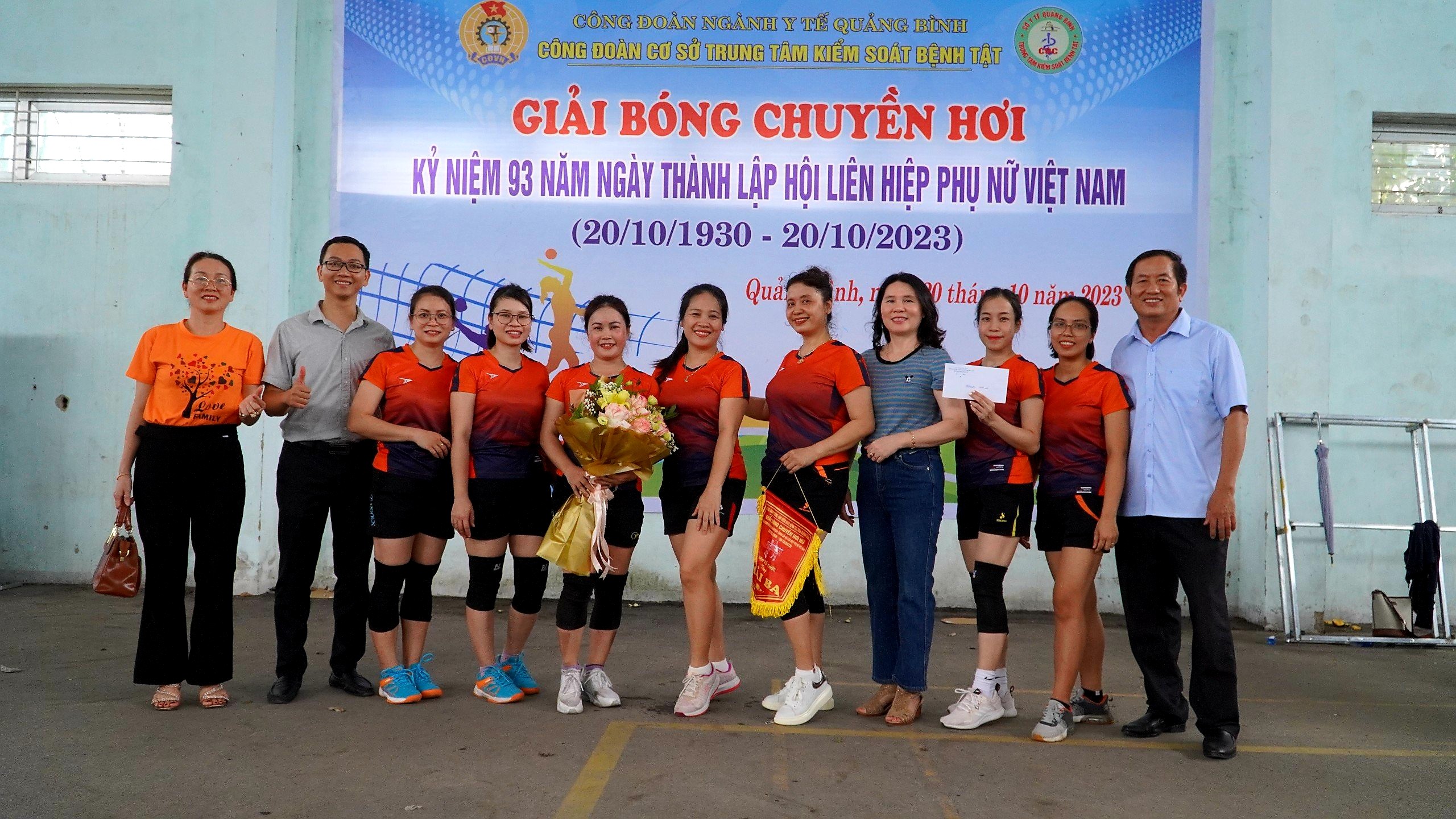 z4801776353485_9f9db5d44231483ce7cca5f5f4471fa6.jpg