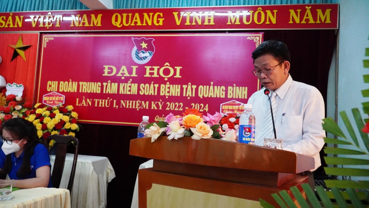 Đồng chí Nguyễn Ngọc Ánh Phó Bí thư Đảng bộ Bộ phận Phó Giám đốc Trung tâm KSBT phát biểu chỉ đạo hội nghị